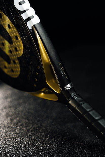 Pala de Pádel Wilson Defy Pro V1 2025