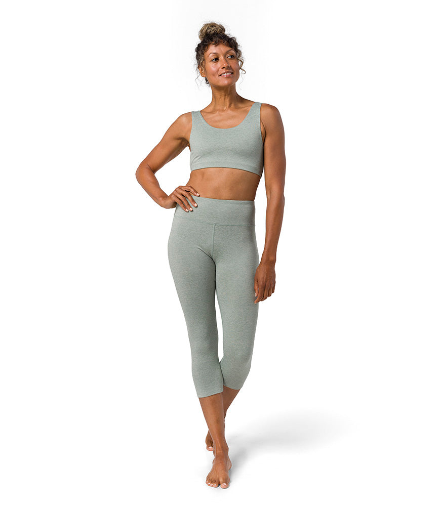 Dhara Capri Legging 3/4 Mujer Manduka Verde Claro