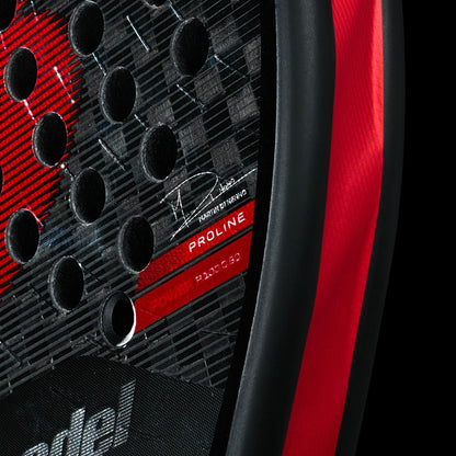 Pala Bullpadel XPLO 2025 by Martín Di Nenno